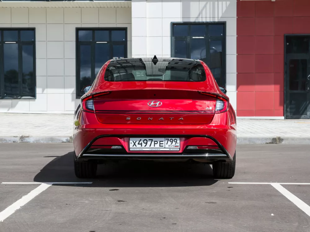 Автомобиль Hyundai Sonata VIII (DN8) Седан