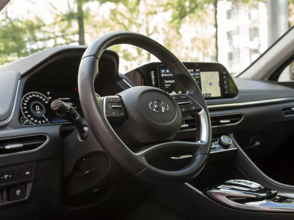 Автомобиль Hyundai Sonata VIII (DN8) Седан