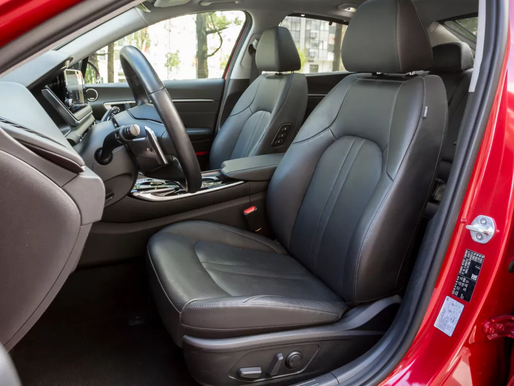 Автомобиль Hyundai Sonata VIII (DN8) Седан