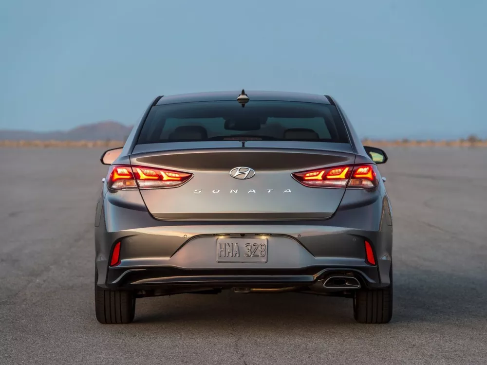 Автомобиль Hyundai Sonata VII (LF) Рестайлинг Седан