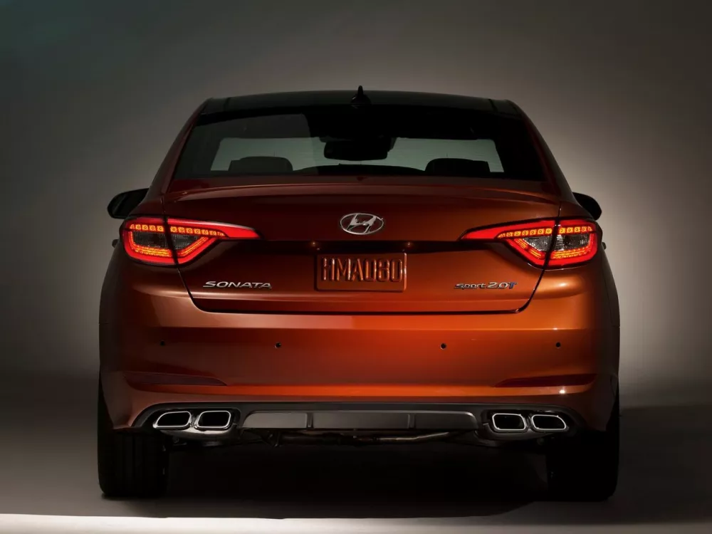 Автомобиль Hyundai Sonata VII (LF) Седан