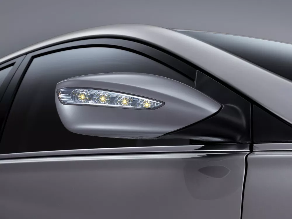 Автомобиль Hyundai Sonata VI (YF) Седан