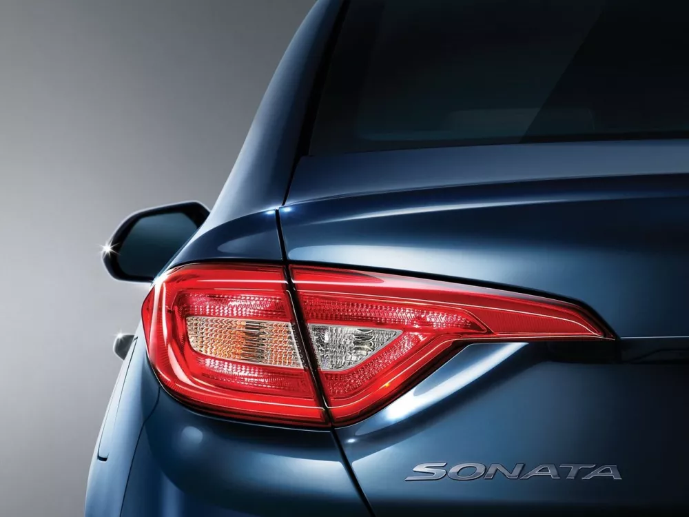 Автомобиль Hyundai Sonata VII (LF) Седан