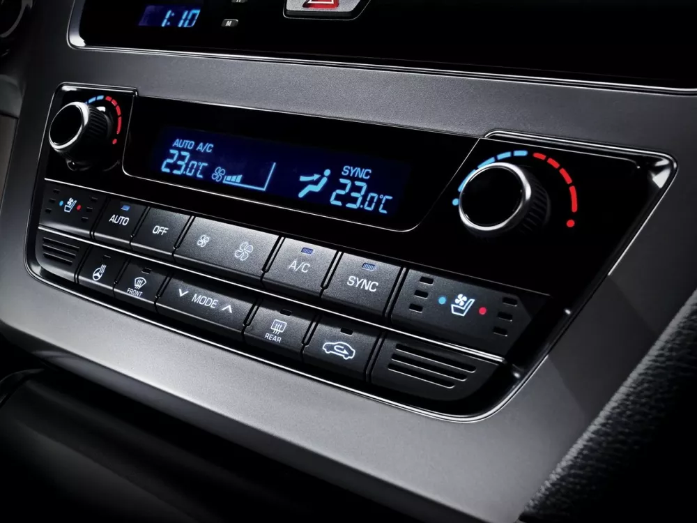 Автомобиль Hyundai Sonata VII (LF) Седан