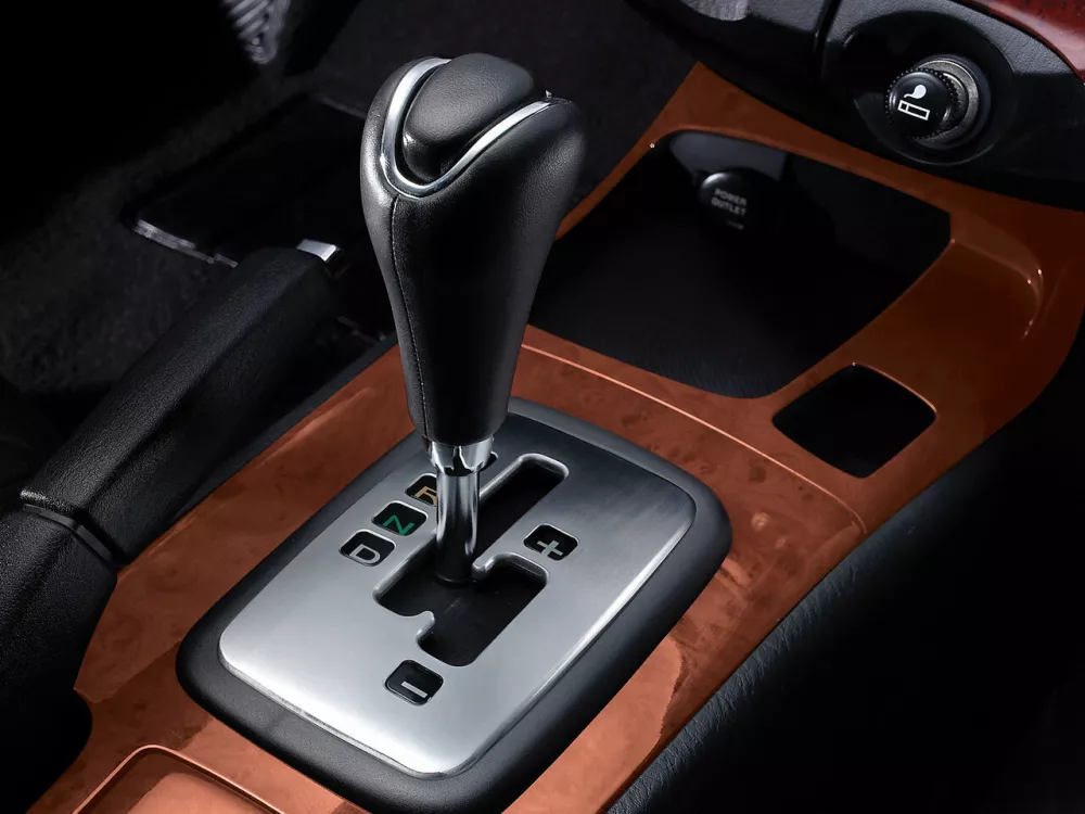 Автомобиль Hyundai Sonata IV (EF) Рестайлинг Седан
