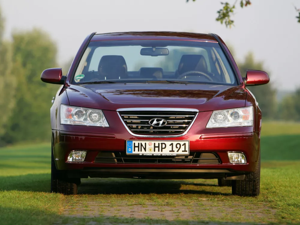 Автомобиль Hyundai Sonata V (NF) Рестайлинг Седан