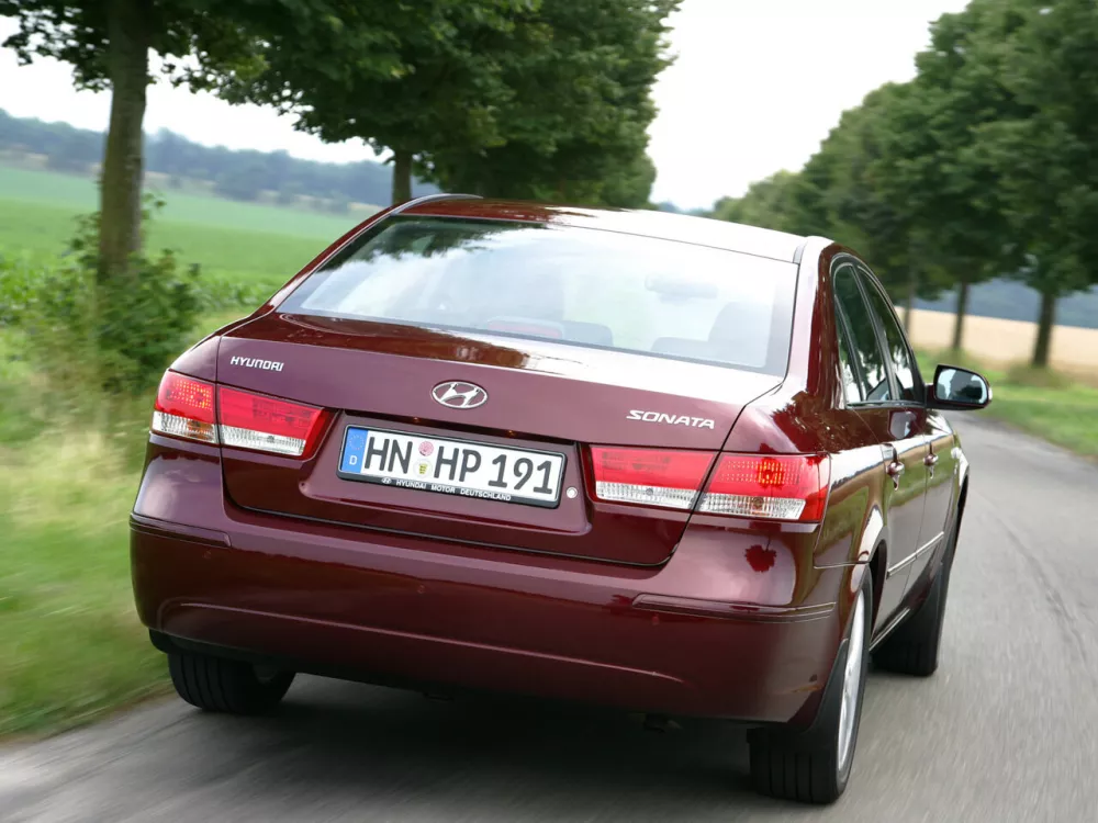 Автомобиль Hyundai Sonata V (NF) Рестайлинг Седан