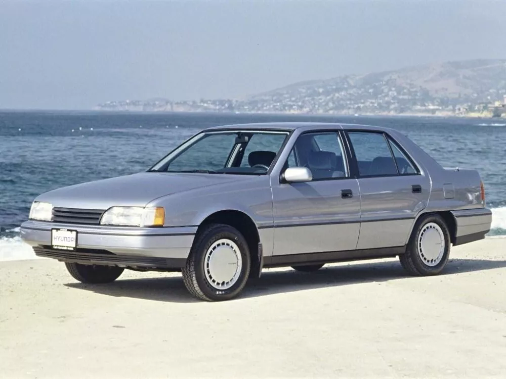 Автомобиль Hyundai Sonata II Седан