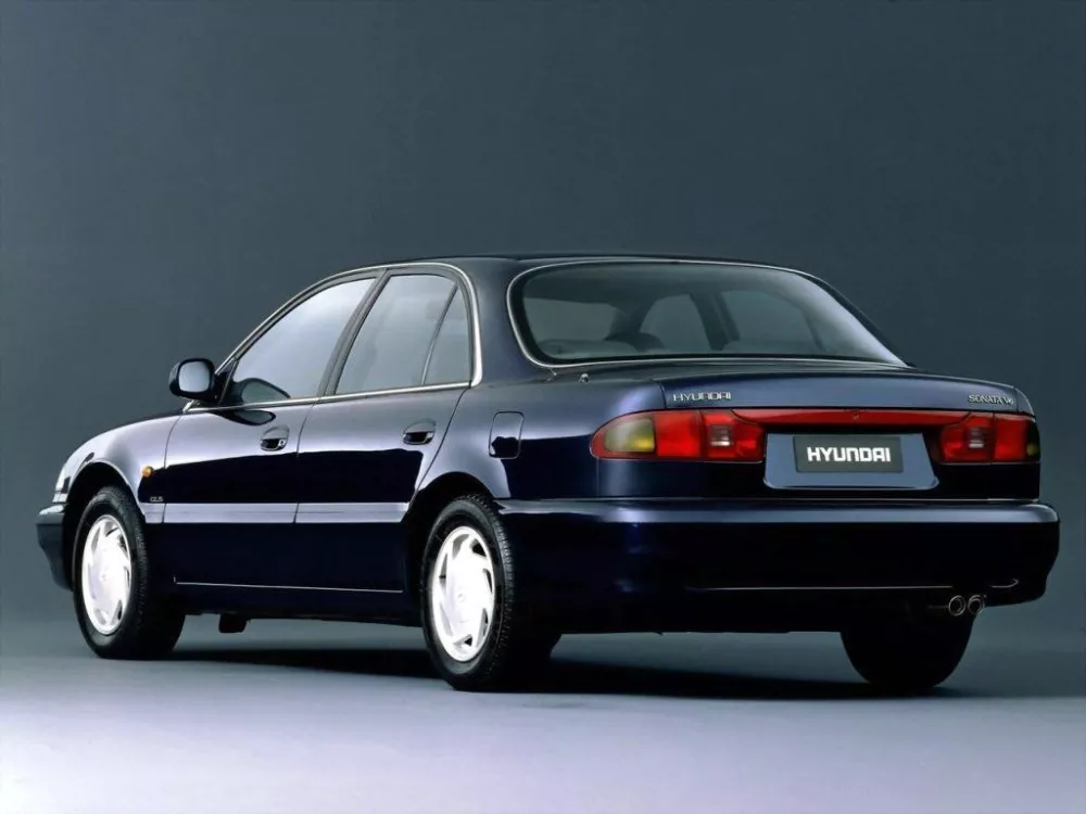 Автомобиль Hyundai Sonata III Седан