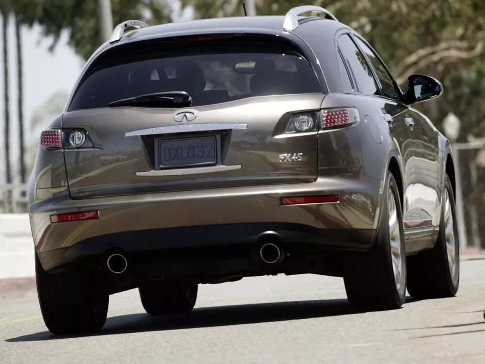 Автомобиль Infiniti FX I (S50) Внедорожник (5 дверей)