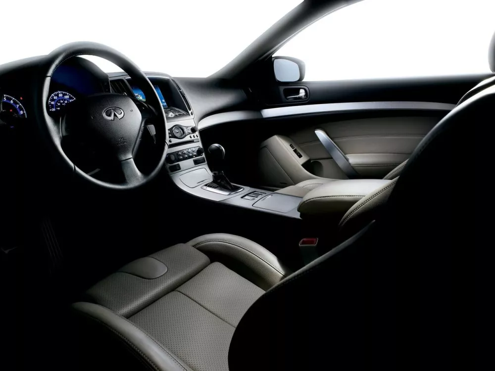 Автомобиль Infiniti G IV Седан