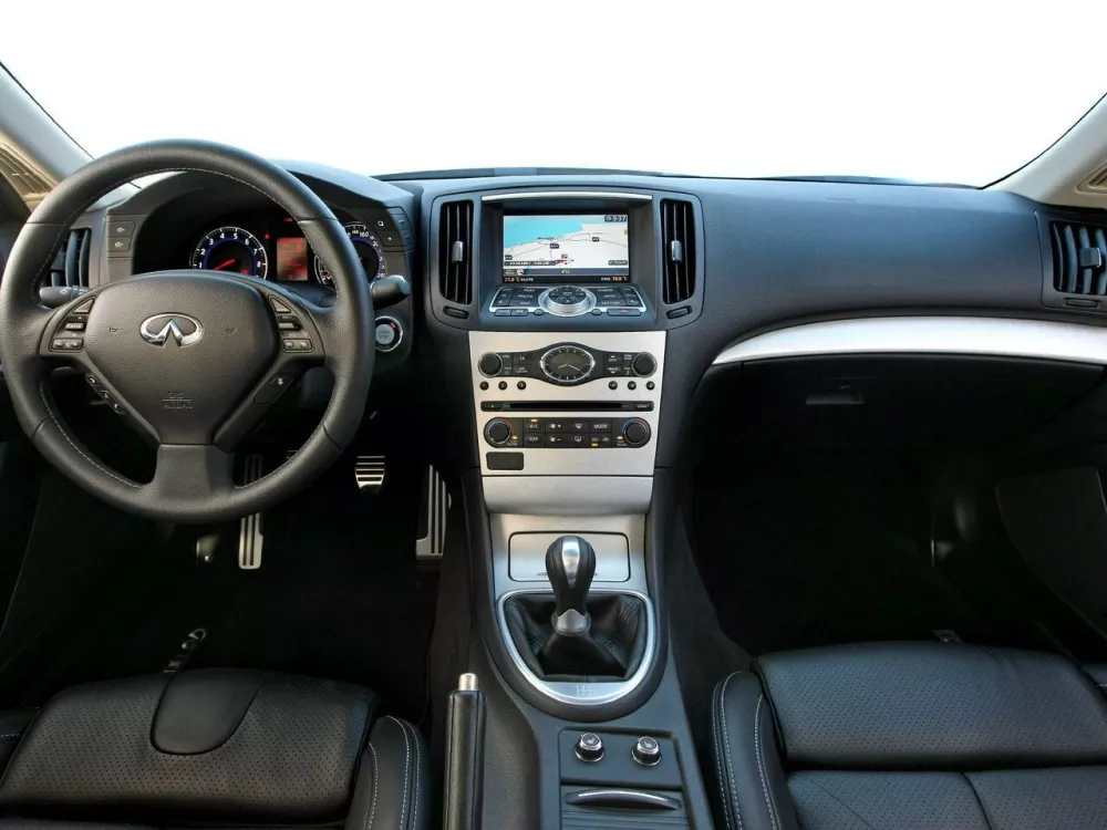 Автомобиль Infiniti G IV Седан