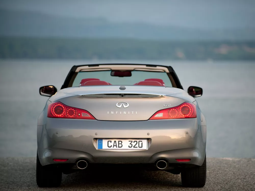 Автомобиль Infiniti G IV Кабриолет