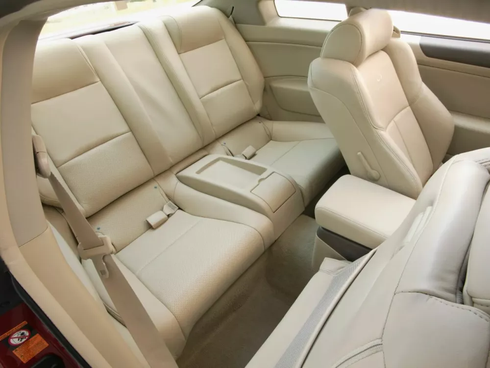 Автомобиль Infiniti G III Купе