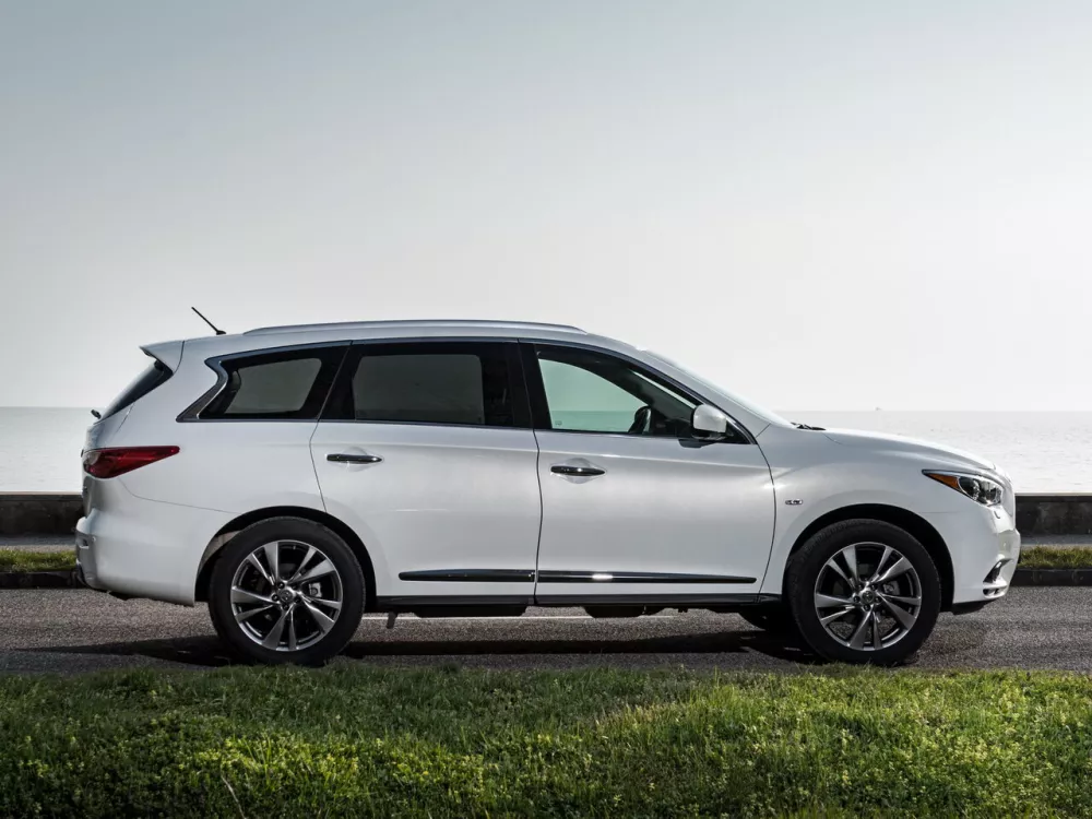 Автомобиль Infiniti JX Внедорожник (5 дверей)