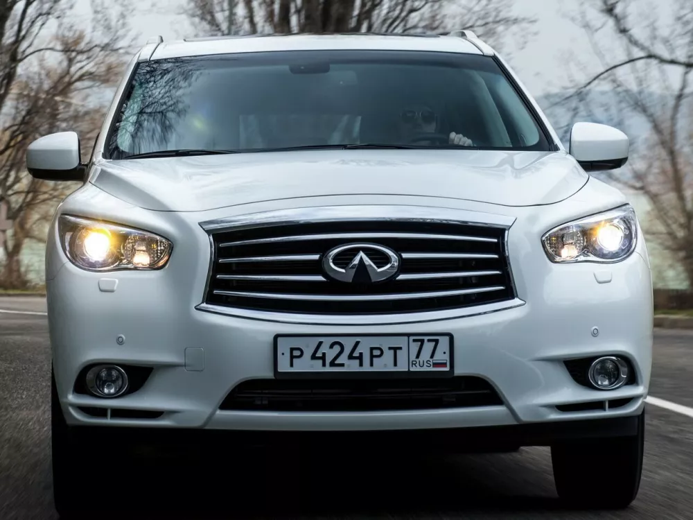 Автомобиль Infiniti JX Внедорожник (5 дверей)
