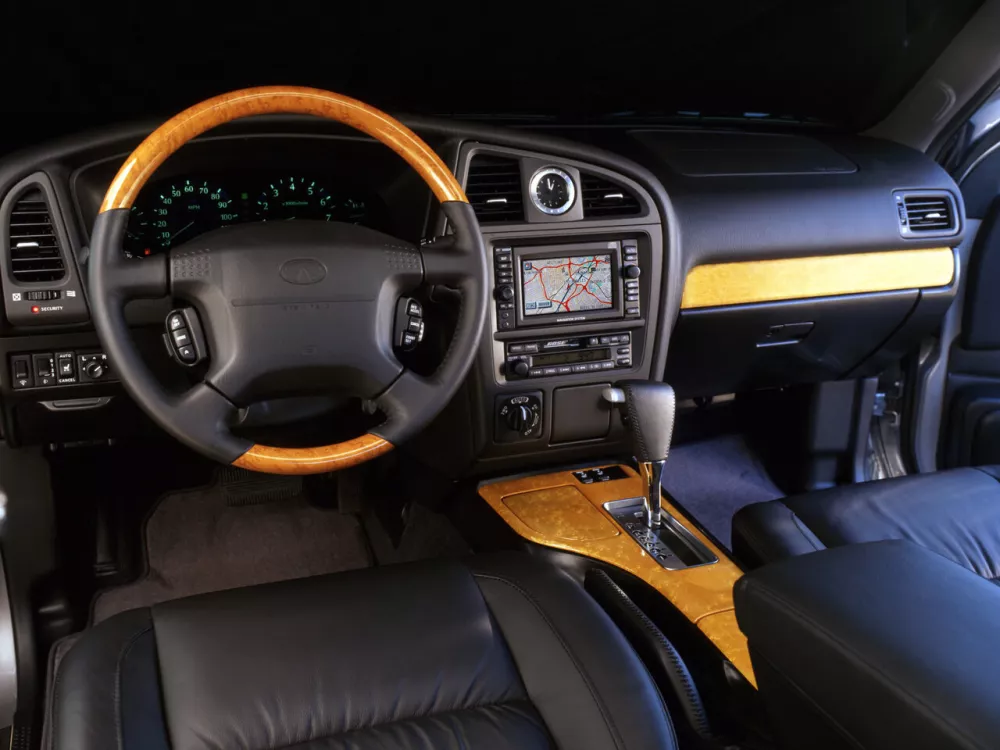 Автомобиль Infiniti QX4 I Внедорожник (5 дверей)