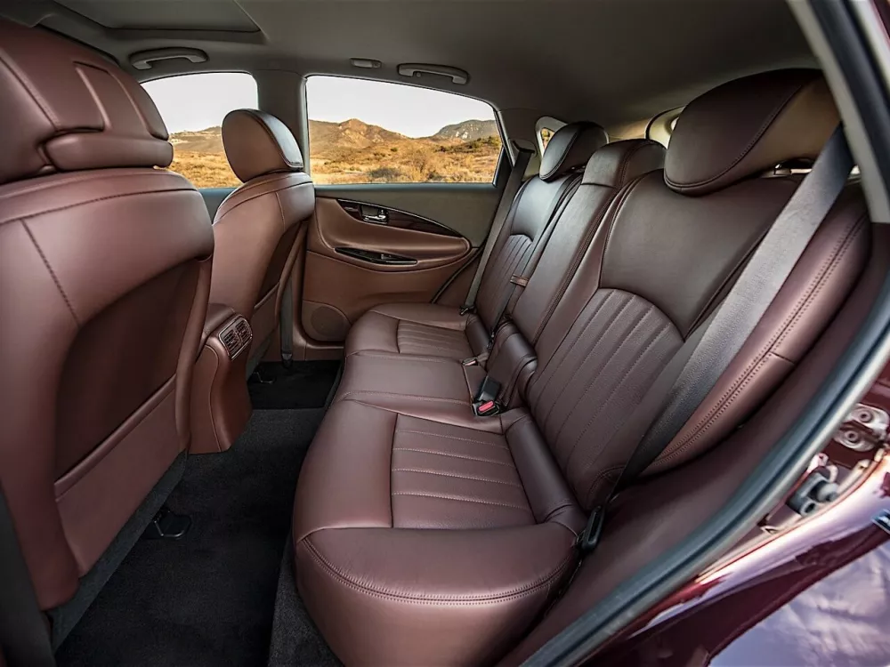 Автомобиль Infiniti QX50 I Внедорожник (5 дверей)