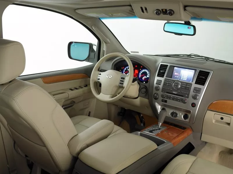 Автомобиль Infiniti QX56 I Рестайлинг Внедорожник (5 дверей)