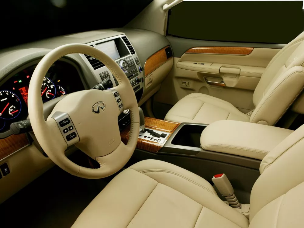 Автомобиль Infiniti QX56 I Рестайлинг Внедорожник (5 дверей)