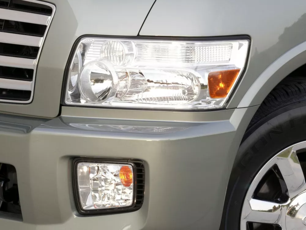 Автомобиль Infiniti QX56 I Внедорожник (5 дверей)