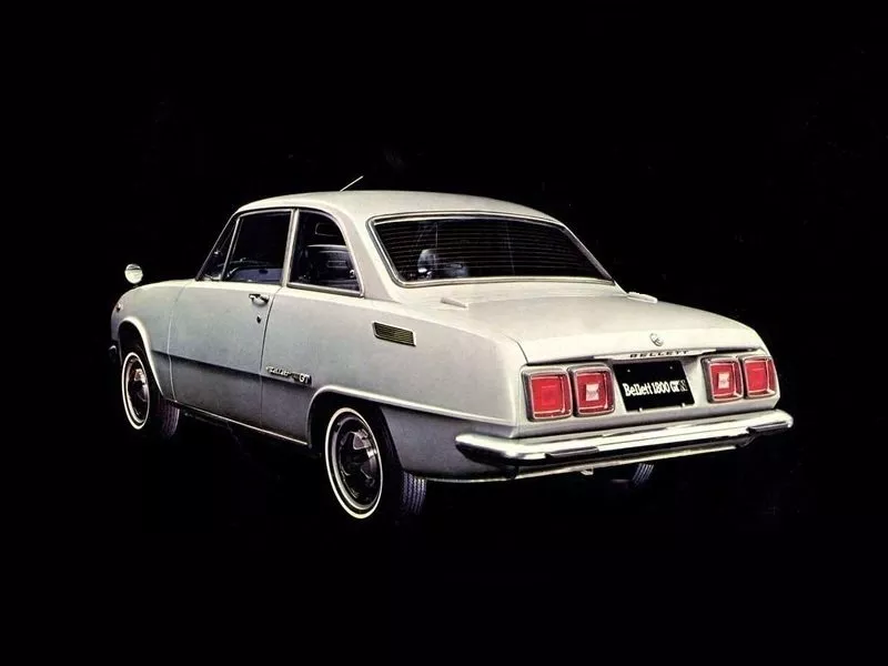 Автомобиль Isuzu Bellett Купе