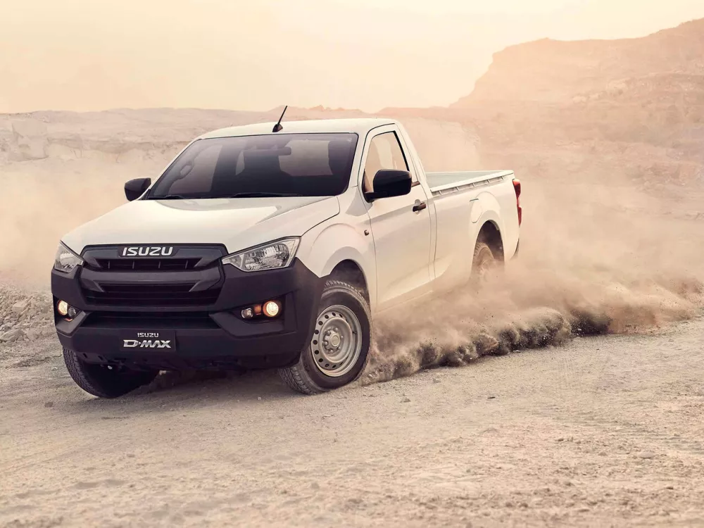 Автомобиль Isuzu D-Max III Пикап Одинарная кабина
