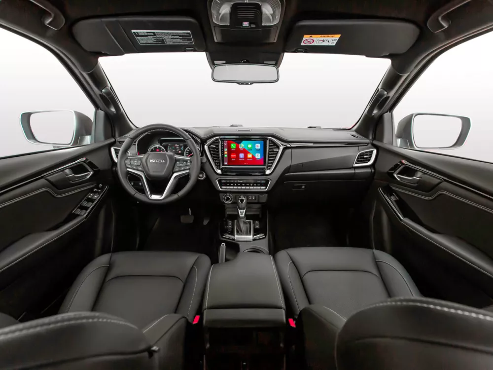 Автомобиль Isuzu D-Max III Пикап Полуторная кабина