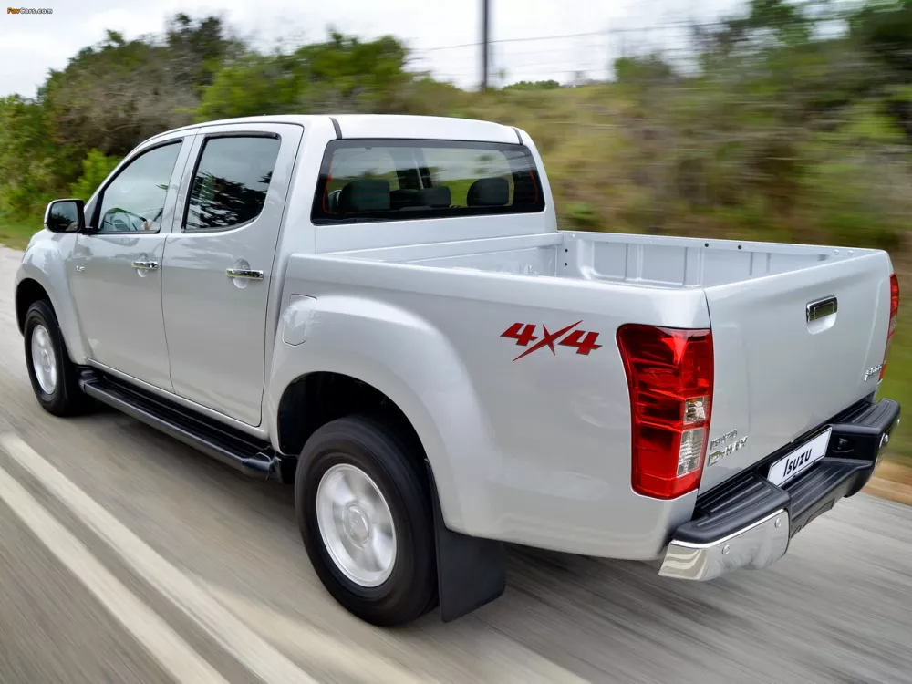 Автомобиль Isuzu D-Max II Пикап Двойная кабина