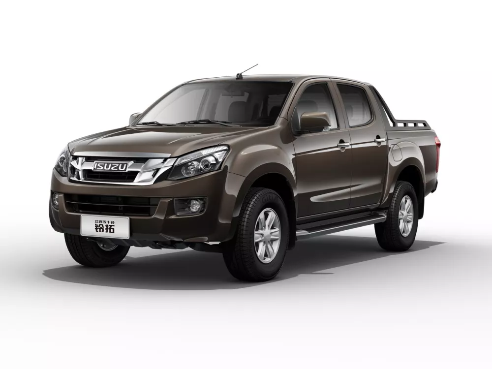 Автомобиль Isuzu Lingtuo I Пикап Двойная кабина