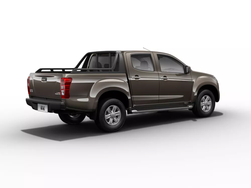 Автомобиль Isuzu Lingtuo I Пикап Двойная кабина