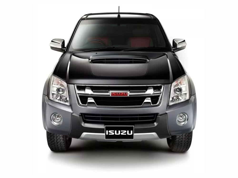 Автомобиль Isuzu MU-7 Внедорожник (5 дверей)