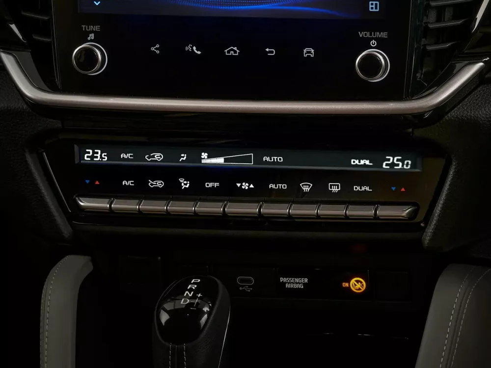 Автомобиль Isuzu MU-X II Рестайлинг Внедорожник (5 дверей)