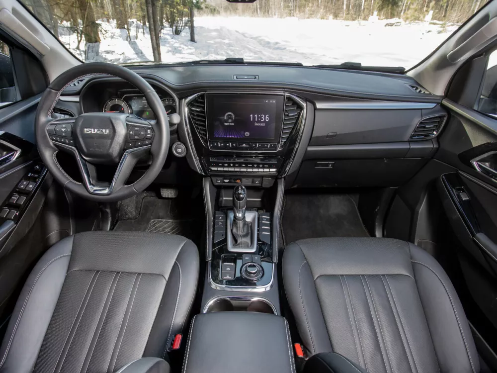 Автомобиль Isuzu MU-X II Внедорожник (5 дверей)