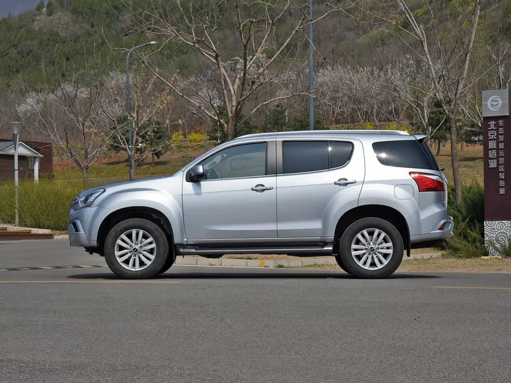 Автомобиль Isuzu MU-X I Рестайлинг (China Market) Внедорожник (5 дверей)