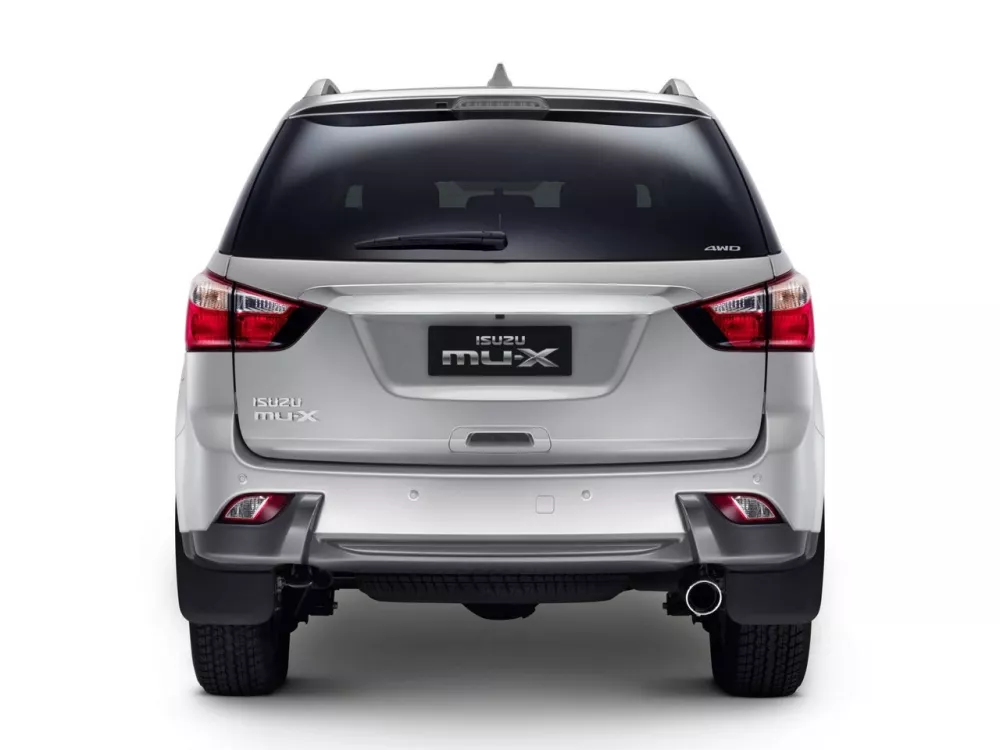 Автомобиль Isuzu MU-X I Внедорожник (5 дверей)