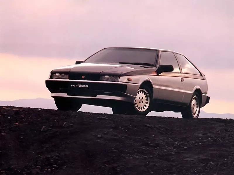 Автомобиль Isuzu Piazza I Хэтчбек (3 двери)