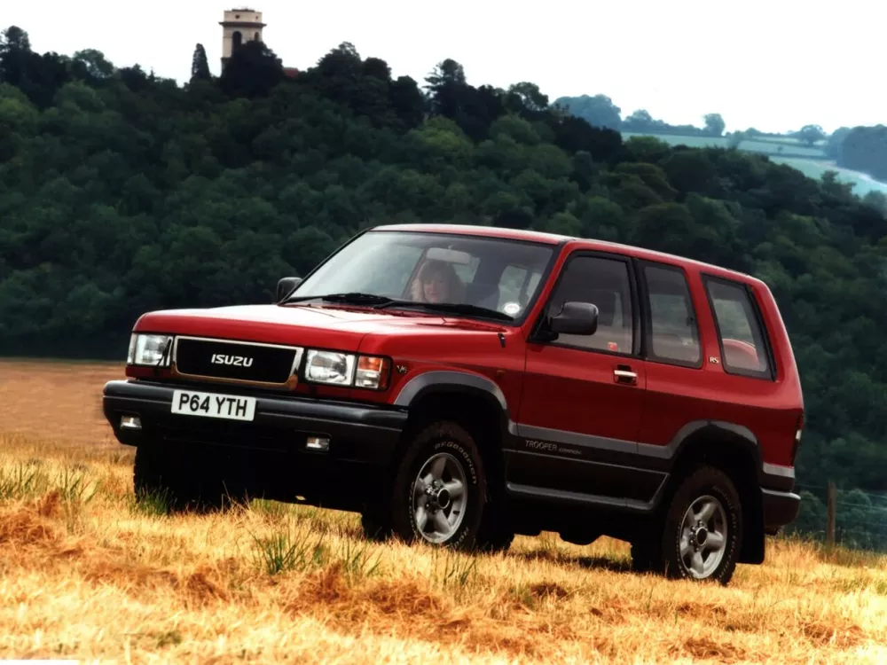 Автомобиль Isuzu Trooper II Внедорожник (3 двери)