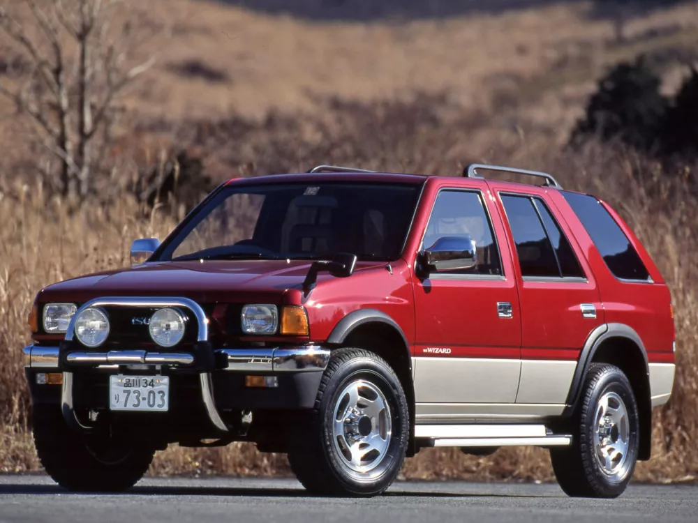Автомобиль Isuzu Wizard I Внедорожник (5 дверей)