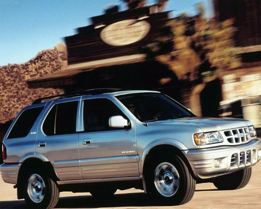 Автомобиль Isuzu Rodeo I Внедорожник (5 дверей)