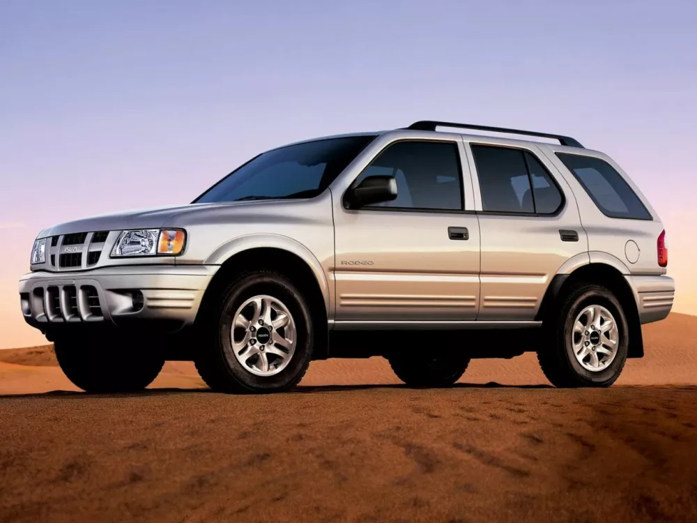Автомобиль Isuzu Rodeo II Внедорожник (5 дверей)
