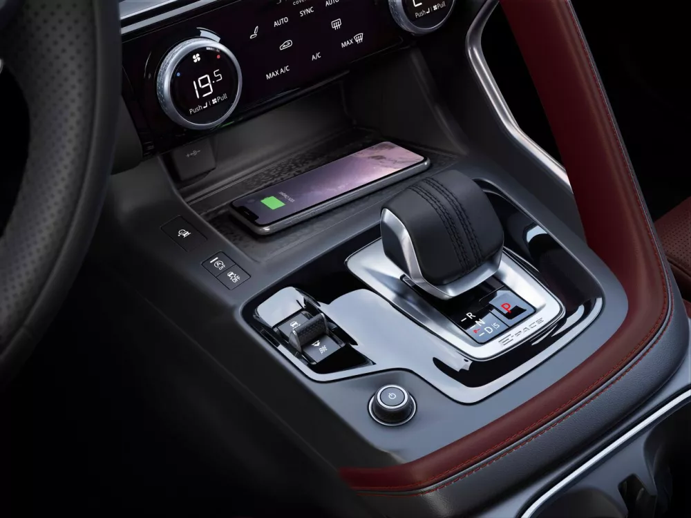 Автомобиль Jaguar E-Pace I Рестайлинг Внедорожник (5 дверей)