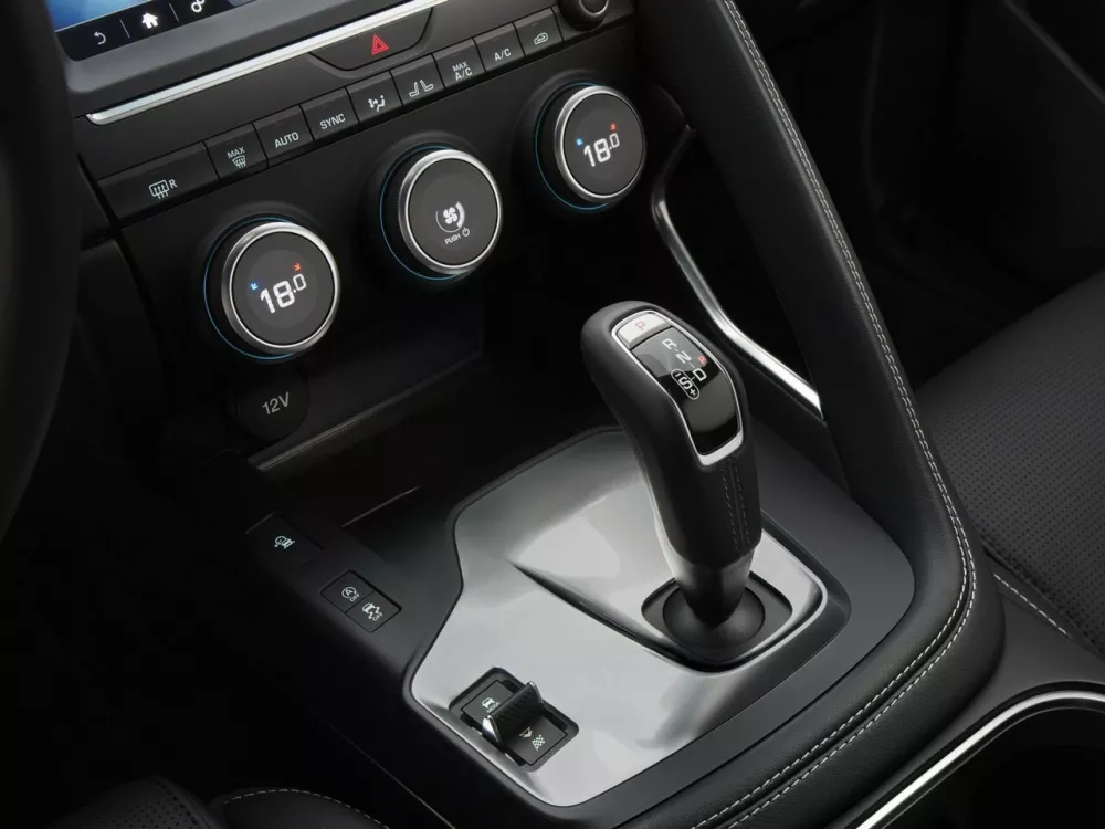 Автомобиль Jaguar E-Pace I Внедорожник (5 дверей)