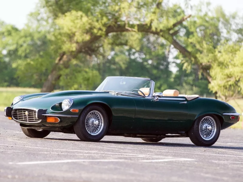 Автомобиль Jaguar E-type Series 3 Кабриолет