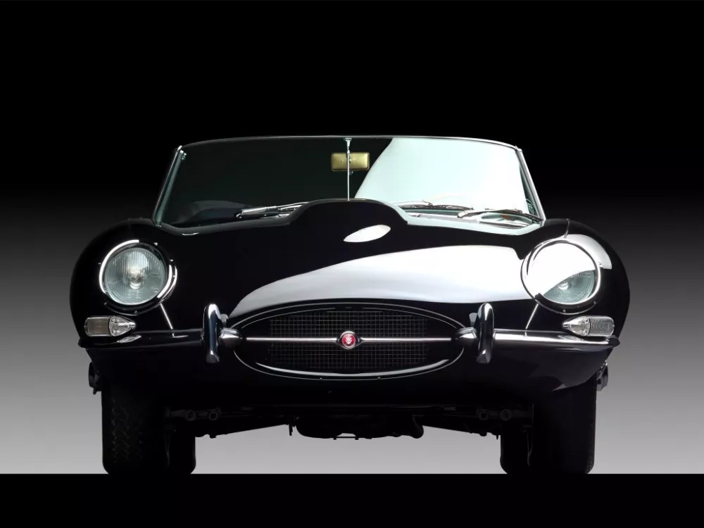 Автомобиль Jaguar E-type Series 1 Кабриолет