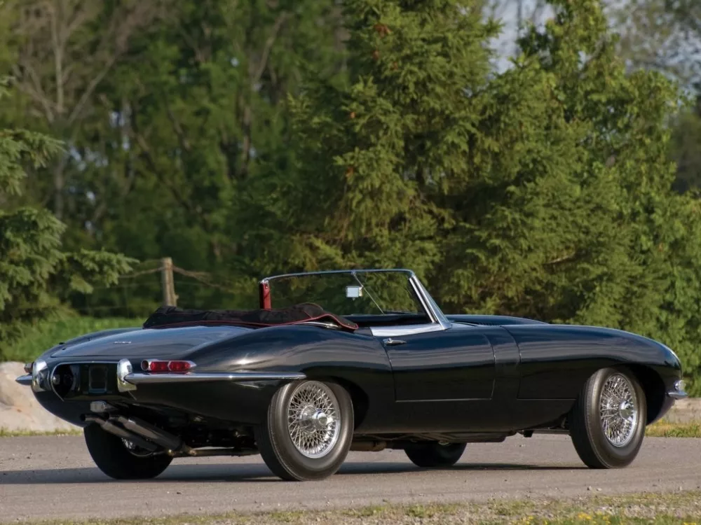 Автомобиль Jaguar E-type Series 1 Кабриолет
