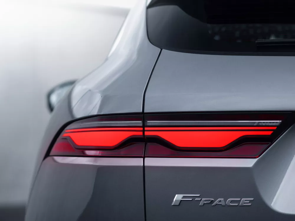 Автомобиль Jaguar F-Pace I Рестайлинг Внедорожник (5 дверей)