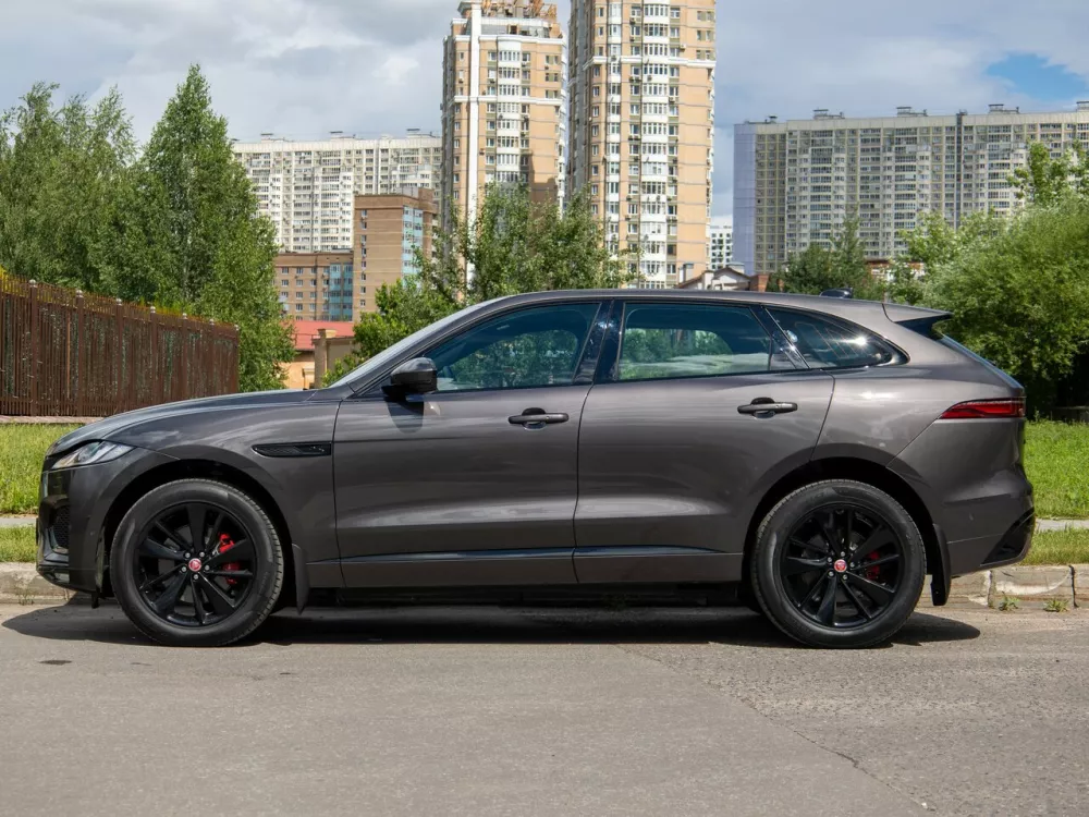 Автомобиль Jaguar F-Pace I Рестайлинг Внедорожник (5 дверей)
