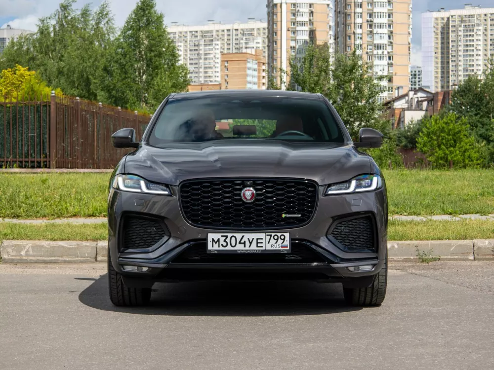 Автомобиль Jaguar F-Pace I Рестайлинг Внедорожник (5 дверей)