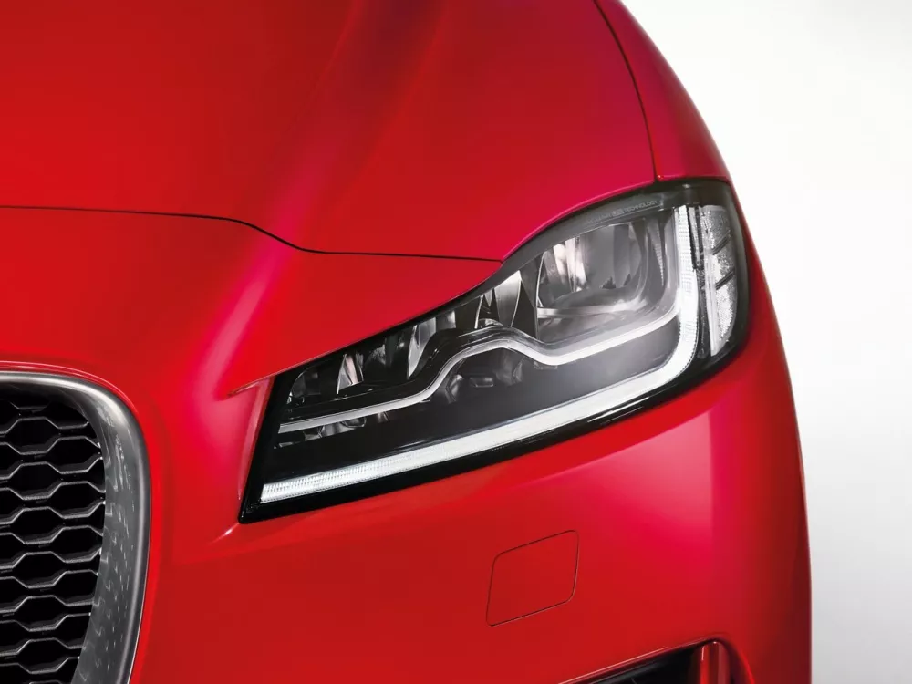 Автомобиль Jaguar F-Pace I Внедорожник (5 дверей)